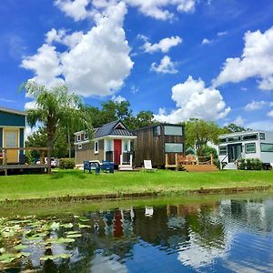 Orlando Lakefront Tiny Homes 6 Plus Month Rentals
